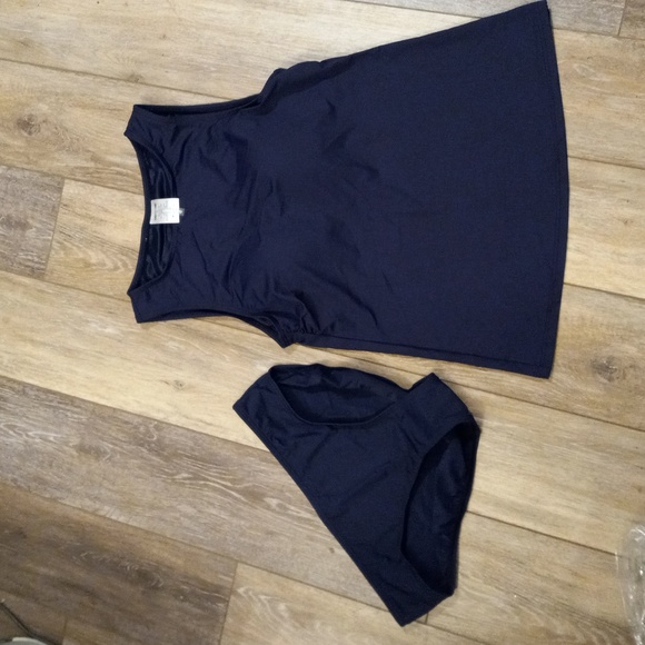 Lands' End Deep Sea Navy Swim Tankini - Picture 1 of 16